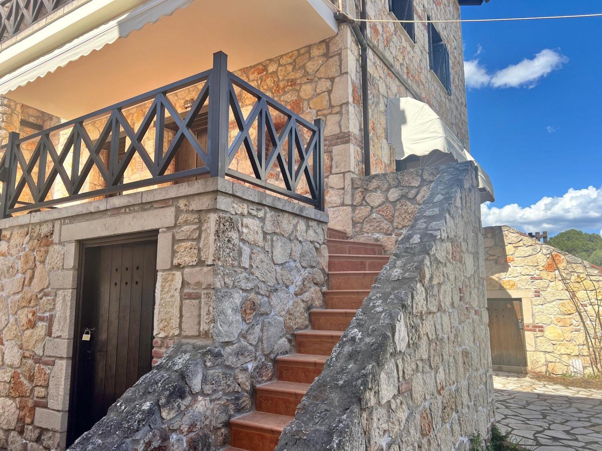 Boutique Stone House Guest House Psakoúdia Eksteriør bilde