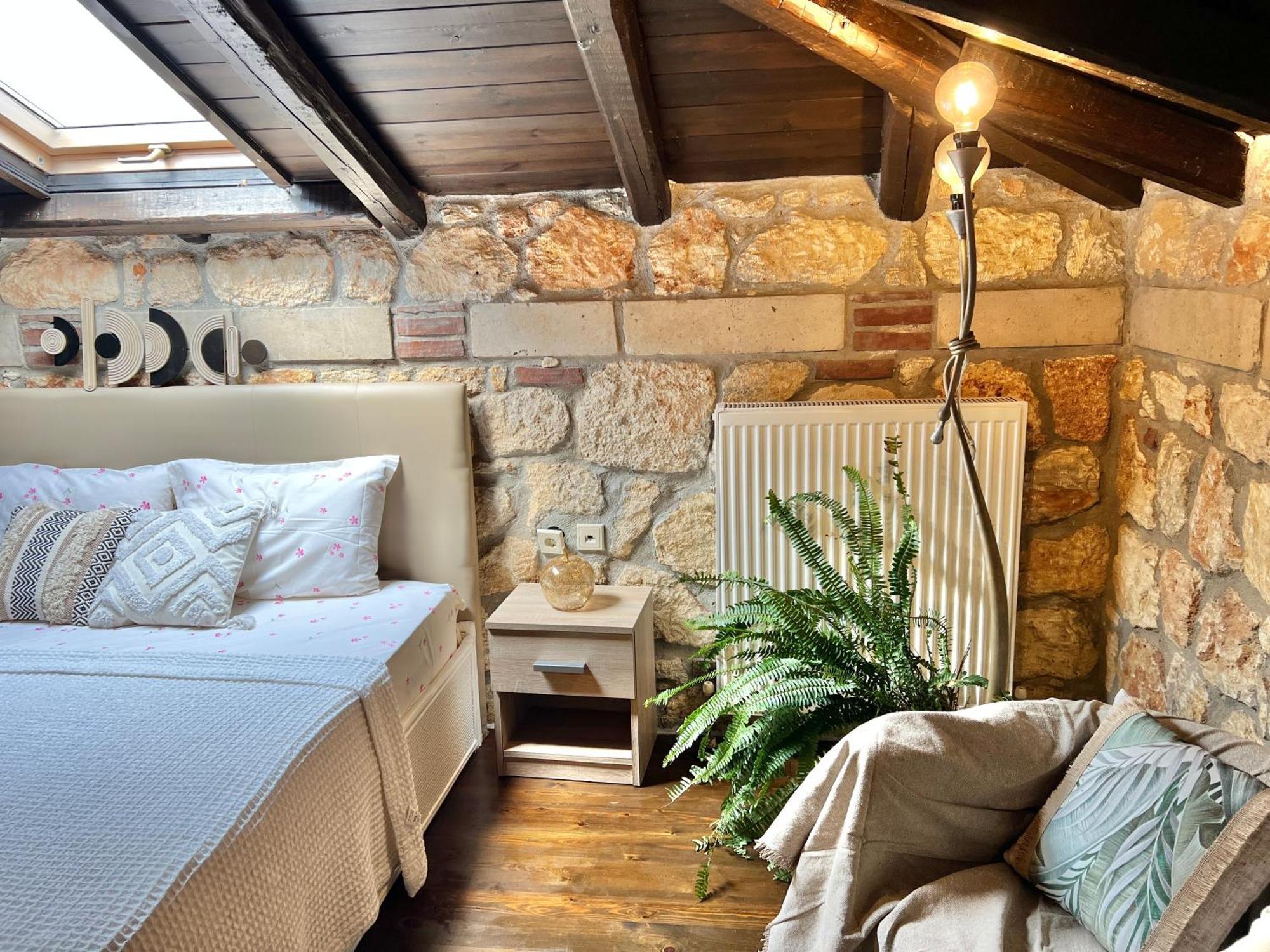 Boutique Stone House Guest House Psakoúdia Eksteriør bilde