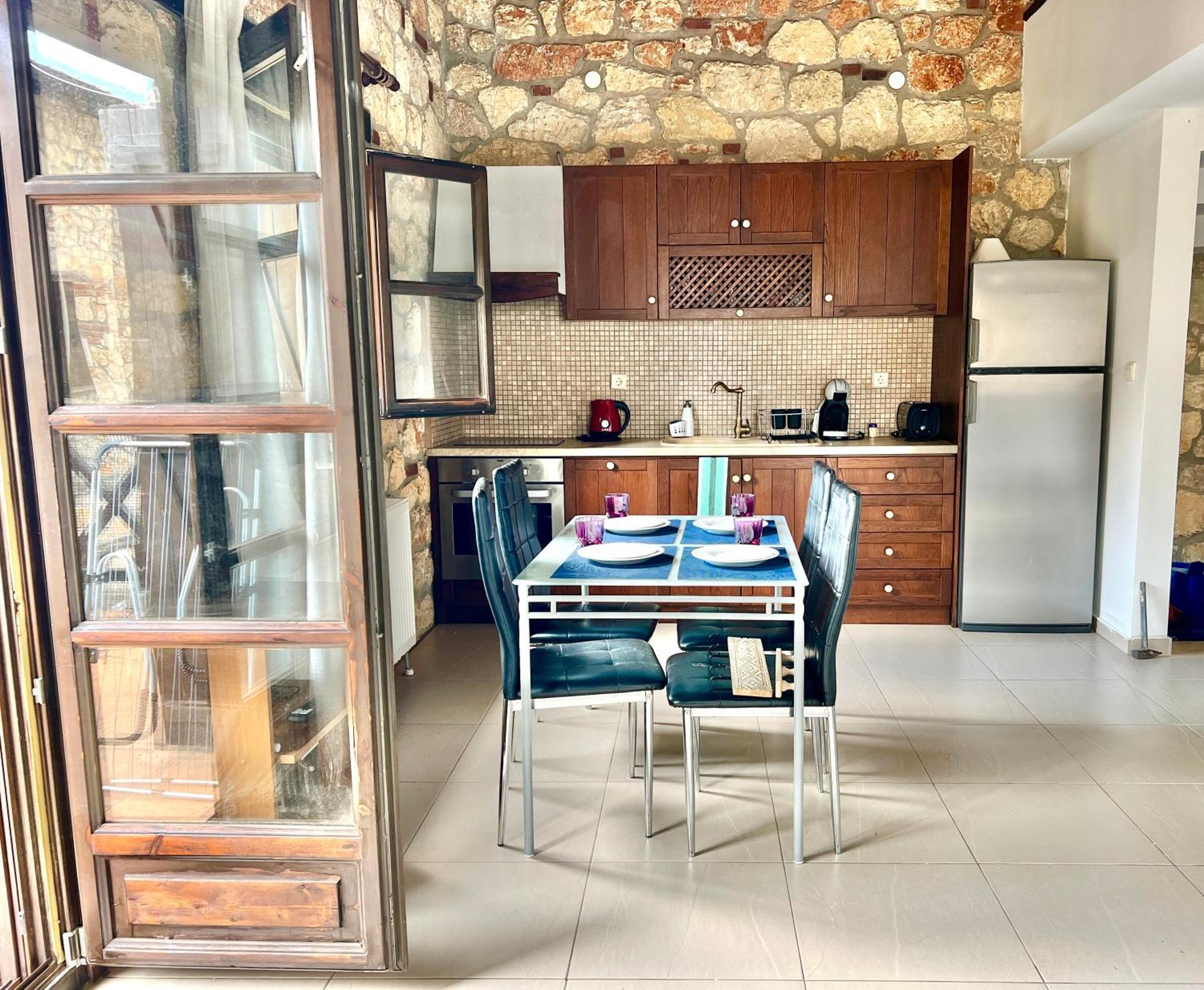 Boutique Stone House Guest House Psakoúdia Eksteriør bilde